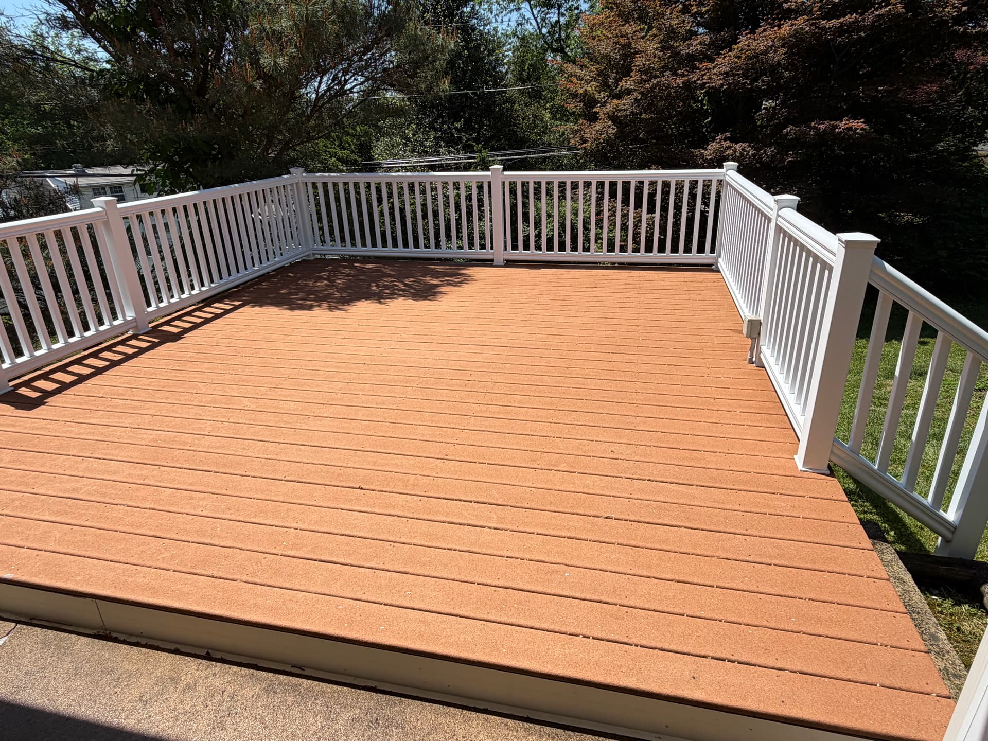 Gallery photos for Trex Deck Pressure Cleaning Done Right: Image #2